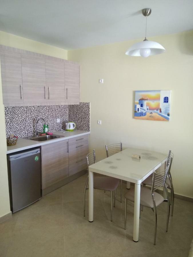 Santa Rinoula Suites Sea Sunset Views Adults Only Μεγαλοχώρι Εξωτερικό φωτογραφία